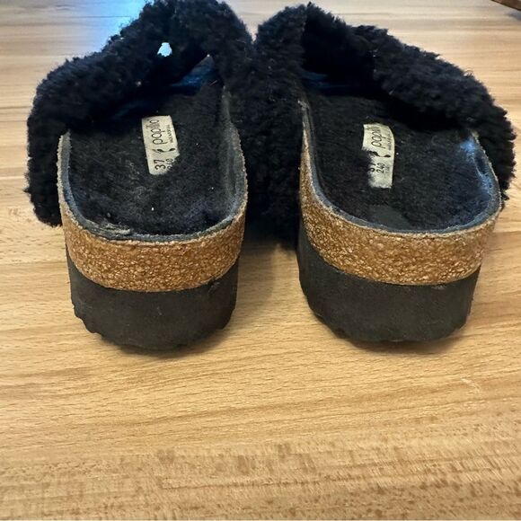 Papillio Black Sherpa Fuzzy Cross-Strap Slippers - Picture 8 of 9
